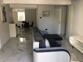Apartment 3 Claddagh, Grosvenor Park, Newcourt Road, Bray, Bray, Co. Wicklow - Image 4