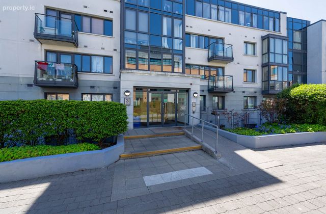 106 Parkgate Place, Parkgate Street, Dublin 8, Co. Dublin, Kilmainham, Dublin 8 - Click to view photos