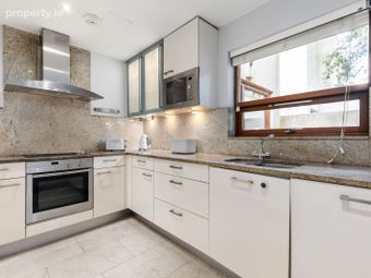 18 Railway Cottages, Dublin 4, Sandymount, Dublin 4 - Image 3