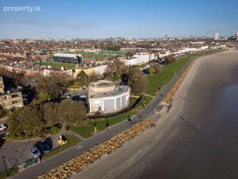 Martello Tower, Strand Road, Sandymount, Dublin 4 - Image 2