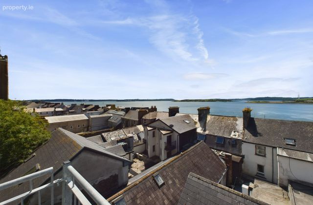 8c Rahilly Street, Cobh, Cobh, Co. Cork - Click to view photos