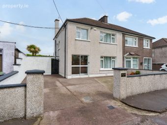 15 Ardmanning Lawn, The Lough, Co. Cork