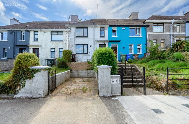 23 Seminary Walk, Farranree, Co. Cork - Click to view photos