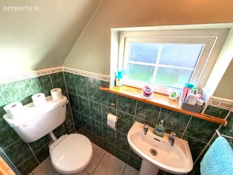 10 White Horse Lane, Turlough Road, Castlebar, Co. Mayo - Image 4