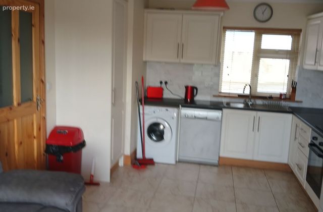 Athenry Suburbs, Athenry, Co. Galway - Click to view photos