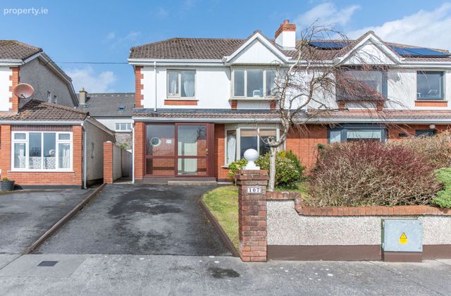 107 Monalee Manor, Knocknacarra, Galway, Knocknacarra, Co. Galway - Click to view photos