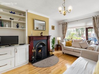 16 Castleknock Grove, Castleknock, Dublin 15, Co. Dublin, Castleknock, Dublin 15 - Image 3