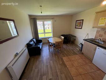 Apartment 158, Cratloe Wood Student Village, Caherdavin, Co. Limerick - Image 3