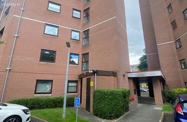 Apartment 29, Crosbie House, Ranelagh, Dublin 6 - Click to view photos