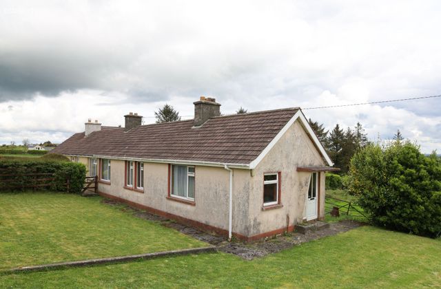 Knockbrown, Bandon, Kilbrittain, Co. Cork - Click to view photos