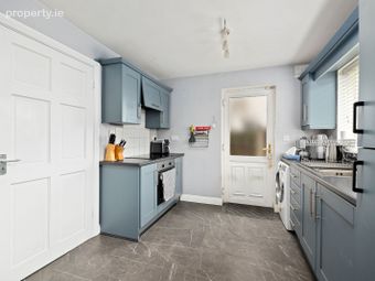 44 Derrycorris Drive, Edenderry, Co. Offaly - Image 3