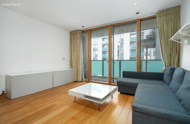 Apartment 24, Kirkpatrick House, IFSC, Dublin 1 - Click to view photos