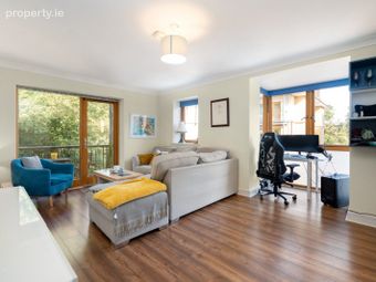Apt 90 Glaslynn, Howth Road, Clontarf, Dublin 3, Clontarf, Dublin 3 - Image 4