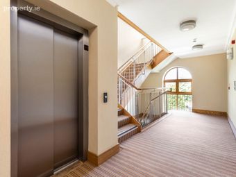 27 Cedar Lodge, Farmleigh Woods, Castleknock, Dublin 15, Co. Dublin, Castleknock, Dublin 15 - Image 2