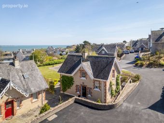 B2 Rathlin Lodge, Harbour Village, Circular Road, Dunmore East, Co. Waterford - Image 2