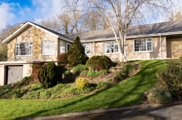 Mounthamilton, Dundalk, Co. Louth - Click to view photos