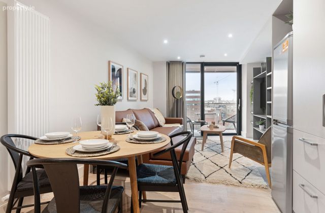 6 Grand Canal Place, Dublin 2 - Click to view photos