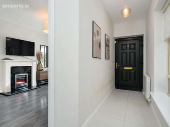 9 Croftwell, School Road, Rathcoole, Co. Dublin, Rathcoole, Co. Dublin - Image 2