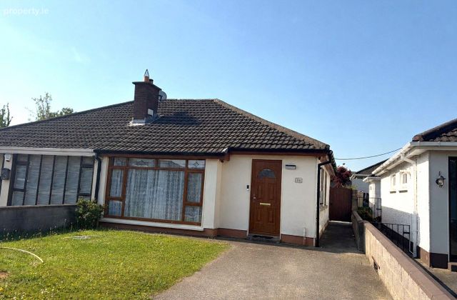 Oakcourt Park, Palmerstown, Dublin 20 - Click to view photos