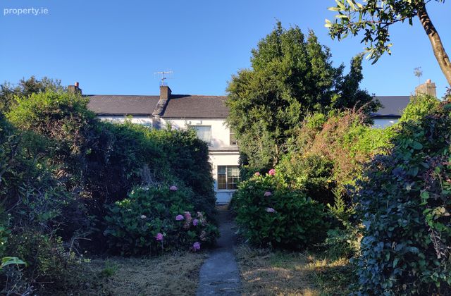 Old Oakview, Oakview Terrace, Tralee, Co. Kerry - Click to view photos