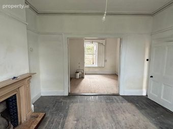 2 Langford Terrace, Langford Row, Cork City Centre, Co. Cork - Image 3