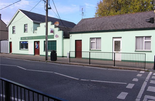 69-72 Brown Street, Portlaw, Co. Waterford, Portlaw, Co. Waterford - Click to view photos