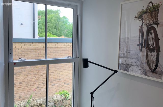 Apartment 3, 12 Elgin Road, Dublin 4, Dublin 4 - Click to view photos