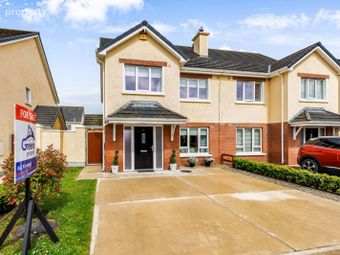 4 Bellfield Park, Dundalk, Blackrock, Co. Louth - Image 3