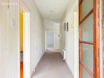 22 Myrtle Grove, Stillorgan, Co Dublin, Stillorgan, Co. Dublin - Image 2