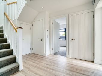 1a Sweetbriar Lane, Dublin 14, D14 K7w0, Kilmacud, Co. Dublin - Image 2