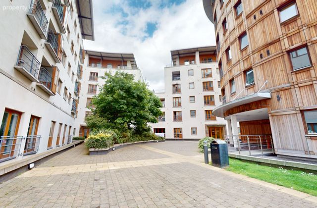 34 Spencer House, Custom House Square, Mayor Street Lower, IFSC, Dublin 1 - Click to view photos