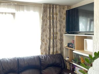247 Cedarwood Park, Dundalk, Co. Louth - Image 5