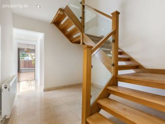 Laragh, 2 Glenart Avenue, Off Grove Avenue, Blackrock, Stillorgan, Co. Dublin - Image 2