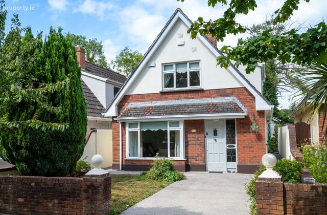 21 Abbey Lane, Abbeyfarm, Celbridge, Co. Kildare - Click to view photos