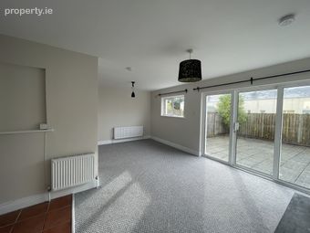 10 Lexington Court, Bearlough, Rosslare Strand, Co. Wexford - Image 2