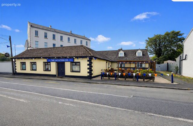 The Castletown Inn, Castletown, Co. Laois - Click to view photos