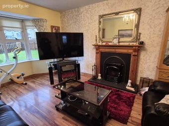 27 Solomons Manor, Letterkenny, Co. Donegal, Letterkenny, Co. Donegal - Image 2