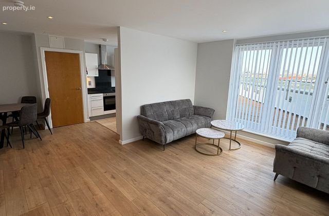3 Bed Apt , 5 Herberton Street, Dolphin's Barn, Dublin 8 - Click to view photos