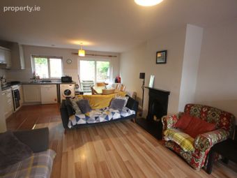 11 Maryborough Downs, Maryborough Hill, Rochestown, Co. Cork - Image 4