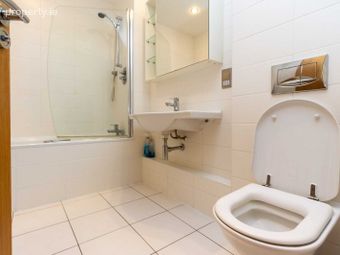 Apartment 46, The Cedar, Stepaside, Dublin 18 - Image 5