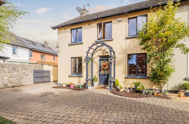 12 Danes Court, Lusk Village, Lusk, Co. Dublin, Lusk, Co. Dublin - Click to view photos
