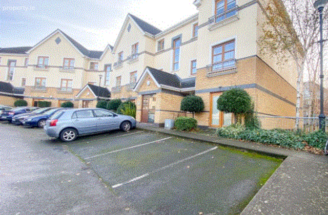 Marlfield Close, Kiltipper, Tallaght, Dublin 24, Tallaght, Dublin 24 - Click to view photos