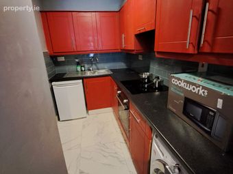 Apartment 21, Block A, Reuben Square, Rialto, Dublin 8 - Image 3