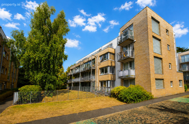90 Griffith Hall, Glandore Road, Drumcondra, Co. Dublin, Drumcondra, Dublin 9 - Click to view photos