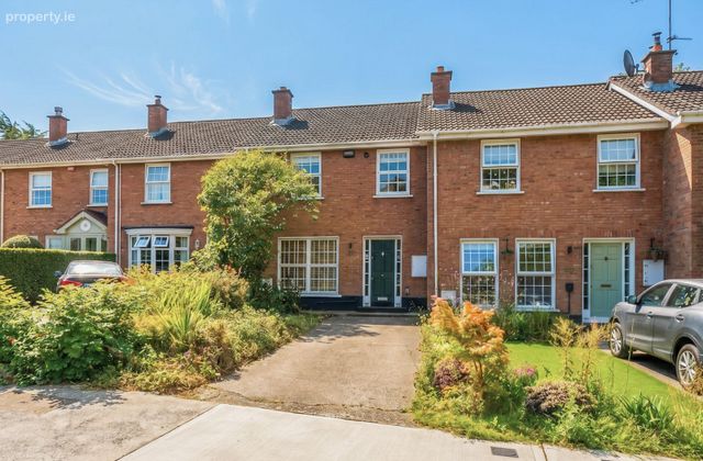 13 Wyvern, Killiney Road, Killiney, Co. Dublin - Click to view photos