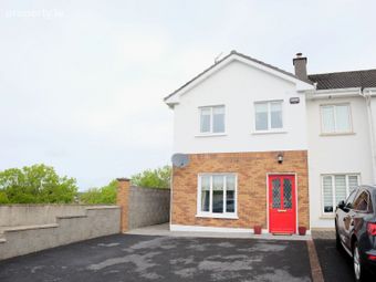 67 Jairdin Drive, Loughrea, Co. Galway - Image 2