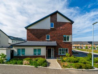 A Rated 4 Bed Home, Dublin 18, Leopardstown, Dublin 18