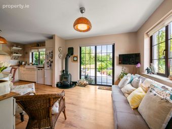 6 The Village, Ballymoney, Ballymoney, Co. Wexford - Image 2