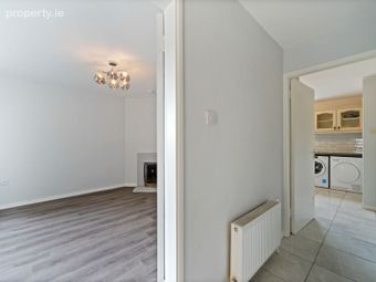 1 Spruce Grove, Minane Bridge, Ballyfeard, Co. Cork - Image 5