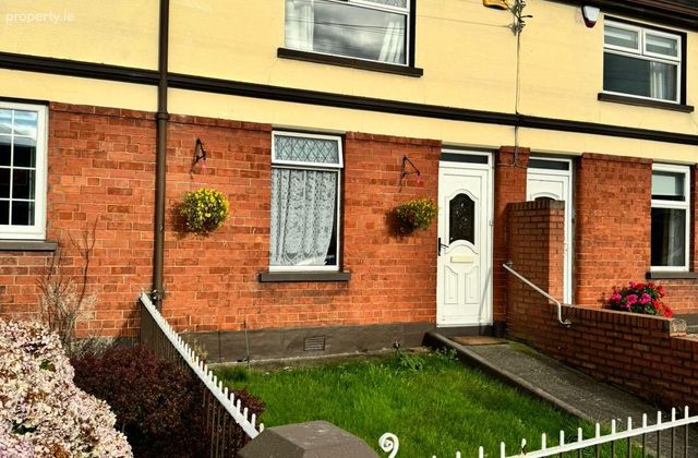 16 Cuchulainn Terrace, Castleblayney Road, Carrickmacross, Co. Monaghan - Click to view photos